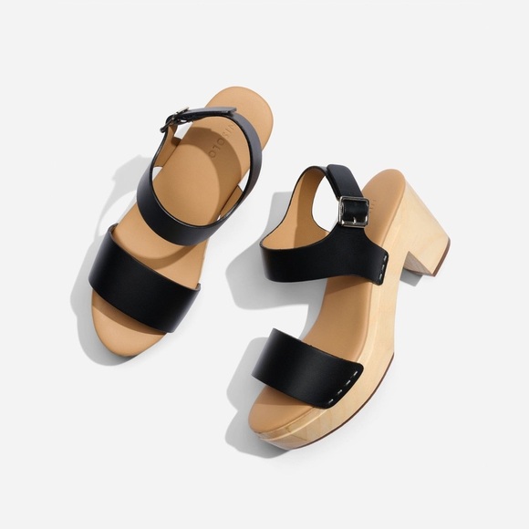 Nisolo All-Day Open Toe Clog in Black - Picture 6 of 12